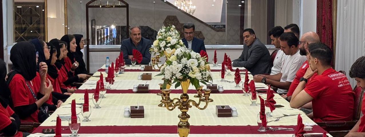 اردوی تیم ملی شنا ی پسران و دختران به میزبانی هیات ورزش های آبی خراسان رضوی به همراه ضیافت شام با حضور سرپرست اداره کل ورزش و جوانان خراسان رضوی